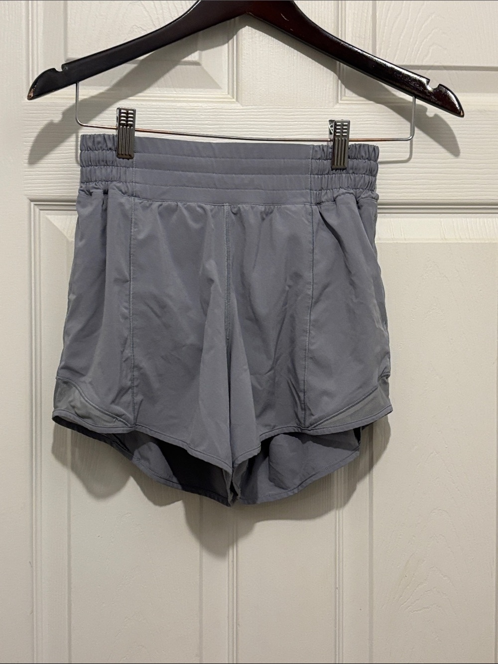 Lululemon hotty hot